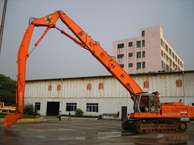 挖掘機(jī)拆樓臂，挖掘機(jī)拆樓臂廠家，挖掘機(jī)改裝拆樓臂